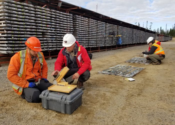 TERR_geol_carottes-forage_2023 TERR_geol_carottes-forage_2023